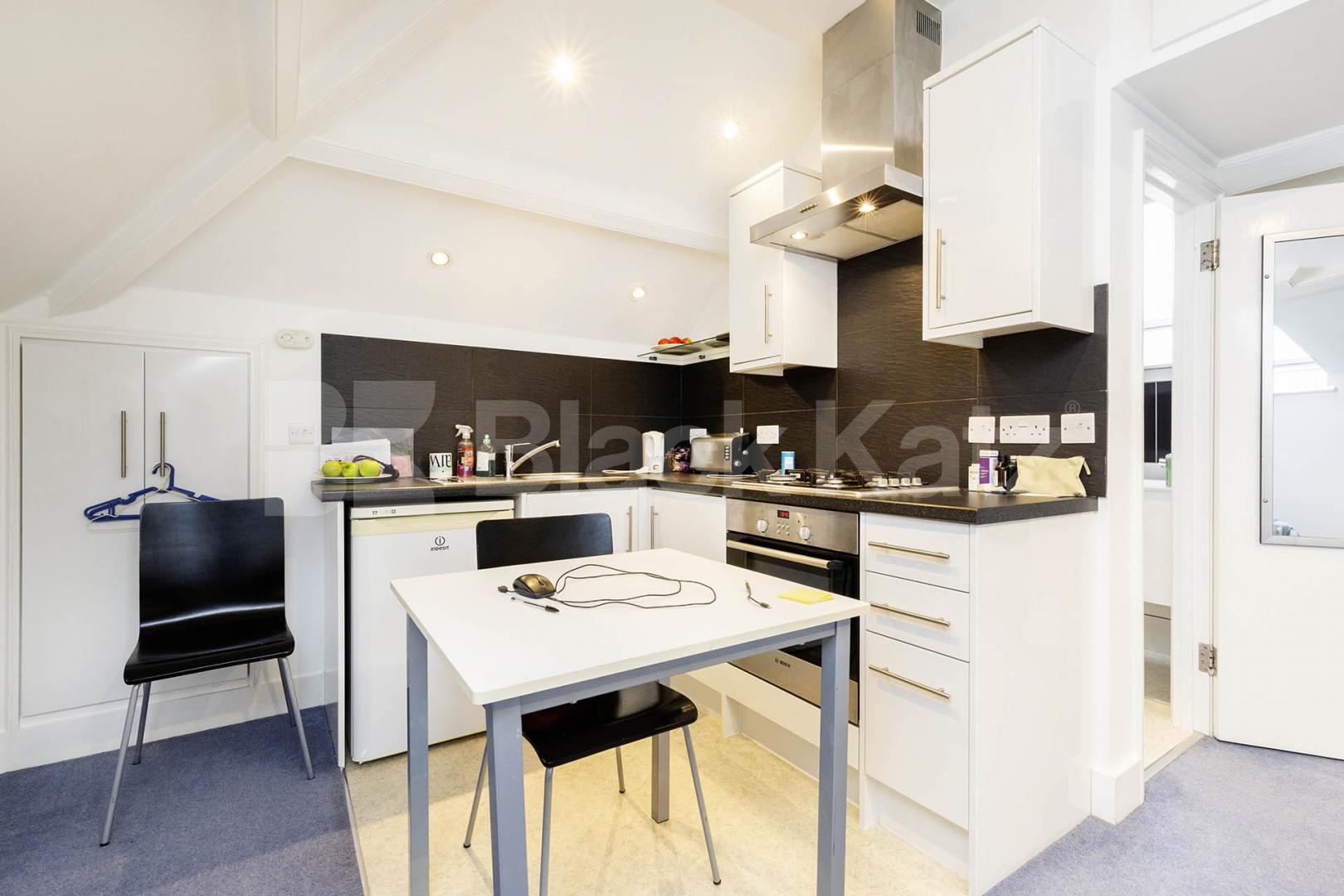 Modern Studio Dartmouth Road, Kilburn (Inclusive of the water bill)